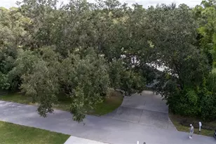 1150 Willis Ave, Sarasota, FL 34232 - Photo 7