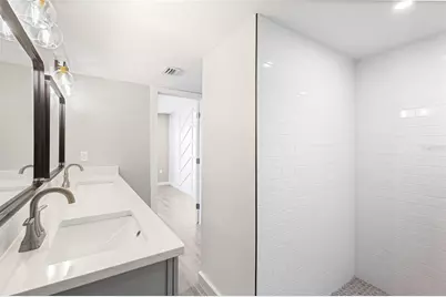 4444 Narraganset Trail #96, Sarasota, FL 34233 - Photo 17