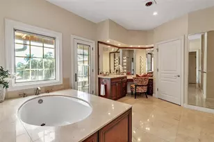 749 Freeling Dr, Sarasota, FL 34242 - Photo 25