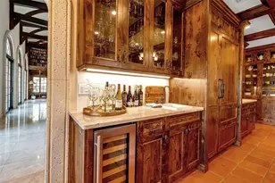 749 Freeling Dr, Sarasota, FL 34242 - Photo 17