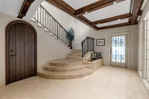 749 Freeling Dr, Sarasota, FL 34242 - Photo 9