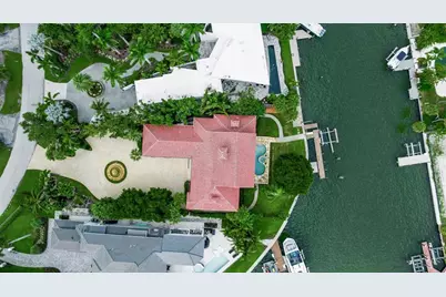 749 Freeling Drive, Sarasota, FL 34242 - Photo 61