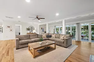 1846 Lincoln Dr, Sarasota, FL 34236 - Photo 3