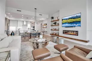 301 Quay Commons, Sarasota, FL 34236 - Photo 13