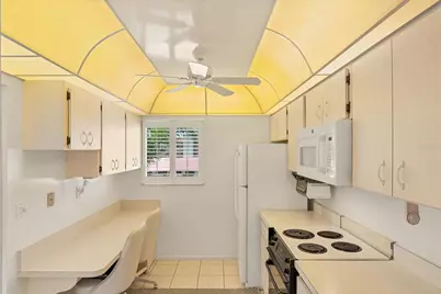 240 Santa Maria Street #224, Venice, FL 34285 - Photo 23