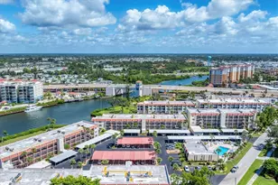 240 Santa Maria St, Venice, FL 34285 - Photo 5
