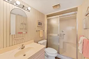 240 Santa Maria St, Venice, FL 34285 - Photo 27