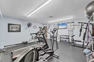 240 Santa Maria St, Venice, FL 34285 - Photo 45