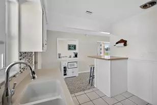 1004 Orlando Ave, Bradenton, FL 34207 - Photo 19