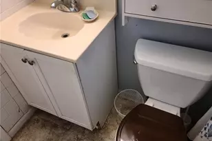 2411 Flamingo Blvd, Bradenton, FL 34207 - Photo 11