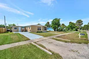 7959 Hyde Park Ave, North Port, FL 34287 - Photo 5