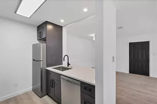 4008 Crockers Lake Blvd, Sarasota, FL 34238 - Photo 11