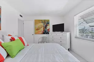 4660 Ocean Blvd, Sarasota, FL 34242 - Photo 11