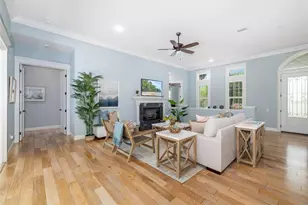 1810 Lincoln Dr, Sarasota, FL 34236 - Photo 3