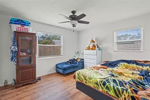 2343 Prospect St, Sarasota, FL 34239 - Photo 15