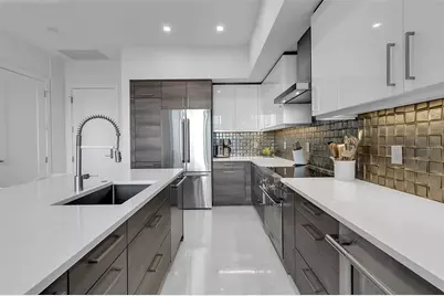 111 S Pineapple Avenue #519, Sarasota, FL 34236 - Photo 7