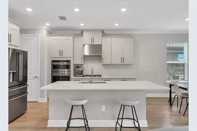 8609 Evening Drive, Sarasota, FL 34241 - Photo 9