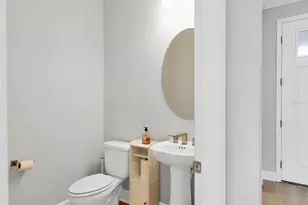 8609 Evening Dr, Sarasota, FL 34241 - Photo 15