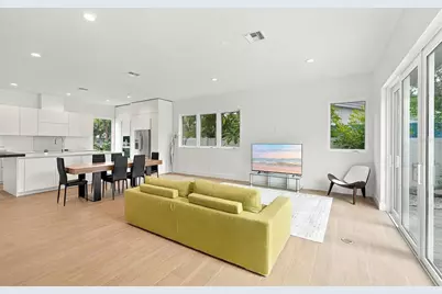 2516 Browning Street, Sarasota, FL 34237 - Photo 3