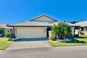 126 Sandstone Cir, Venice, FL 34293 - Photo 1