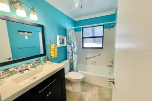 126 Sandstone Cir, Venice, FL 34293 - Photo 37