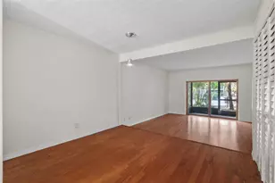 7505 Pitch Pine Cir, Tampa, FL 33617 - Photo 5