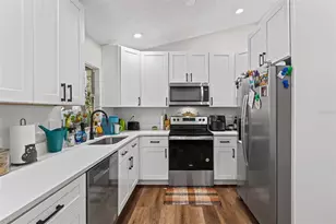 3721 43rd Ave W, Bradenton, FL 34205 - Photo 11