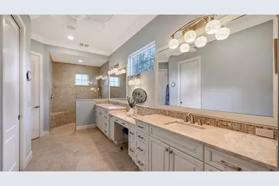 15805 Castle Park Terrace, Lakewood Ranch, FL 34202 - Photo 31