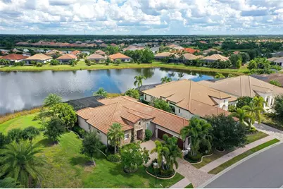 15805 Castle Park Terrace, Lakewood Ranch, FL 34202 - Photo 7