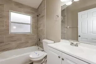 1604 Fairview Ave, Lakeland, FL 33803 - Photo 9