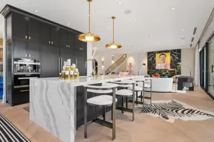 440 Meadow Lark Dr, Sarasota, FL 34236 - Photo 17