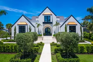 440 Meadow Lark Dr, Sarasota, FL 34236 - Photo 1