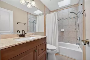 5272 Box Turtle Cir, Sarasota, FL 34232 - Photo 13