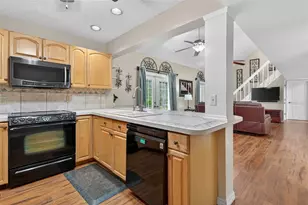 5272 Box Turtle Cir, Sarasota, FL 34232 - Photo 7