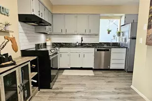 2232 Bahia Vista St, Sarasota, FL 34239 - Photo 19