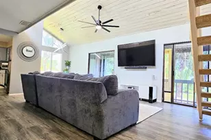 2232 Bahia Vista St, Sarasota, FL 34239 - Photo 7