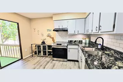 2232 Bahia Vista Street #A6, Sarasota, FL 34239 - Photo 17