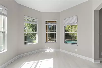 8134 Santa Rosa Court, Sarasota, FL 34243 - Photo 11