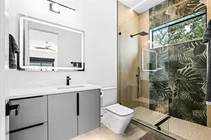 2314 Prospect St, Sarasota, FL 34239 - Photo 41