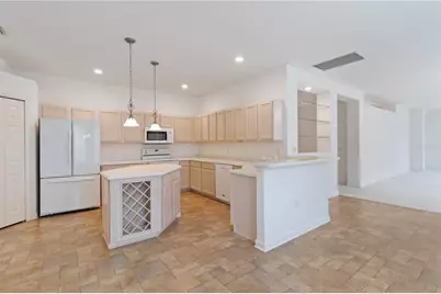 4939 Lakescene Place, Sarasota, FL 34243 - Photo 17