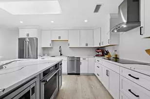 2155 Harbourside Dr, Longboat Key, FL 34228 - Photo 15