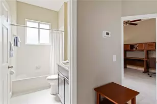 343 Londonderry Dr, Sarasota, FL 34240 - Photo 39