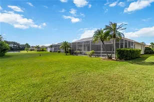 343 Londonderry Dr, Sarasota, FL 34240 - Photo 47