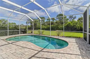 343 Londonderry Dr, Sarasota, FL 34240 - Photo 45