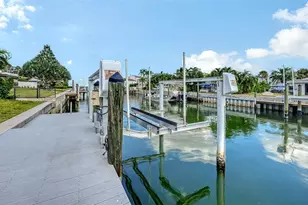 524 Ketch Ln, Longboat Key, FL 34228 - Photo 57