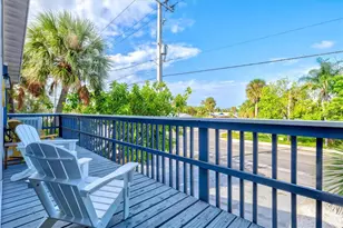 8106 Gulf Dr, Holmes Beach, FL 34217 - Photo 29