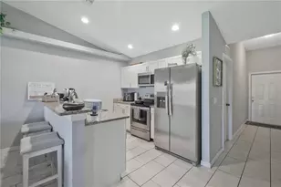 4139 SW 8th Pl, Cape Coral, FL 33914 - Photo 9