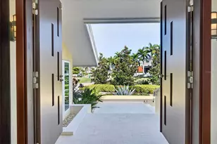 1571 Harbor Cay Ln, Longboat Key, FL 34228 - Photo 11