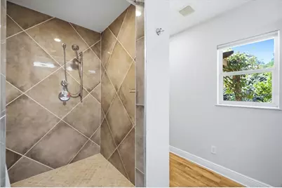 942 Virginia Drive, Sarasota, FL 34234 - Photo 25