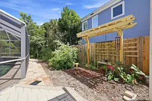 942 Virginia Dr, Sarasota, FL 34234 - Photo 35